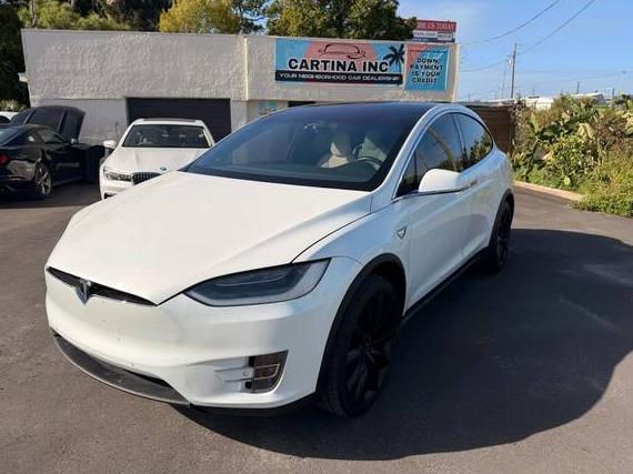 TESLA MODEL X 2018 5YJXCBE21JF141187 image TESLA MODEL X 2018 5YJXCBE21JF141187 image